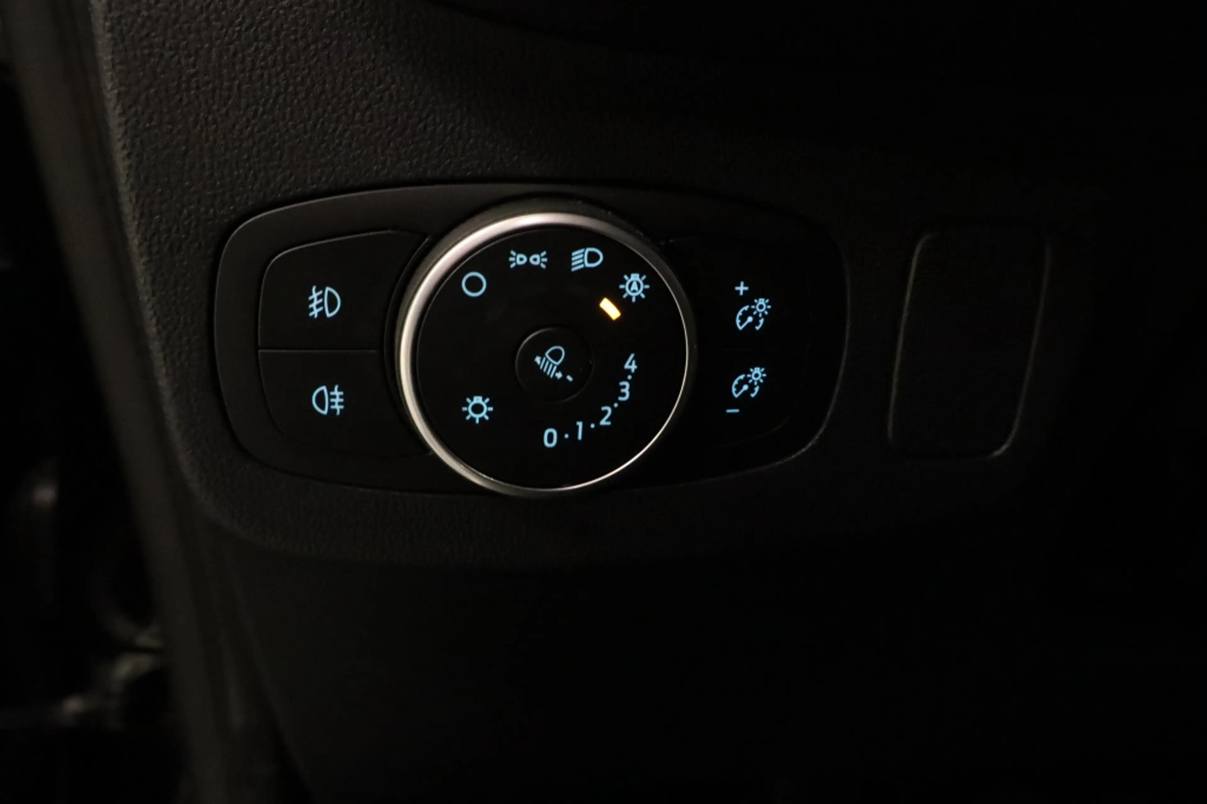 Ford Puma 1.0i Ecoboost Hybrid 155pk ST-Line X — photo 6