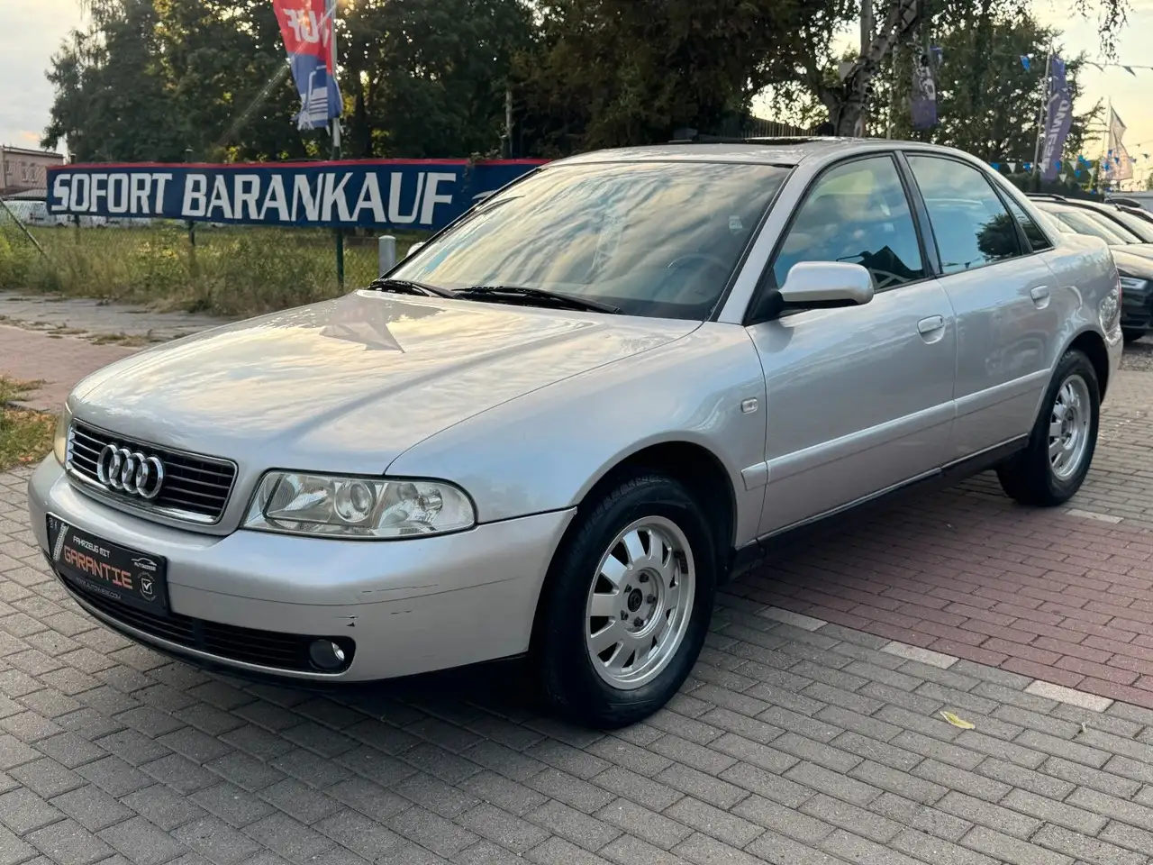 Audi A4 1.6*Limousine*ZR NEU*Klima*8-Fach*TÜV NEU, foto 9