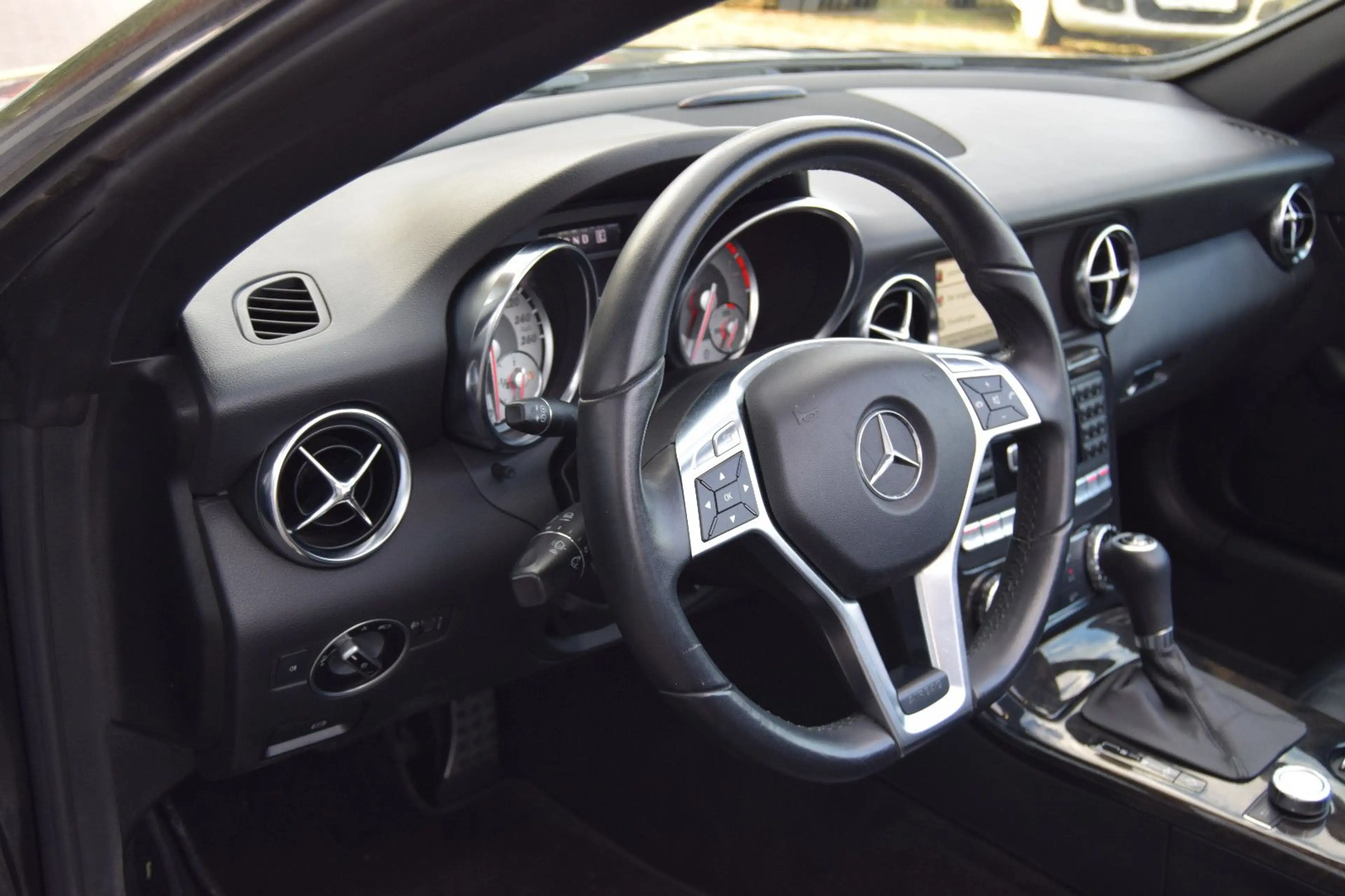 Mercedes-Benz SLK 200 !AUTOMATIK! Edition 1,Navi,Leder,Sitzh,, — photo 9