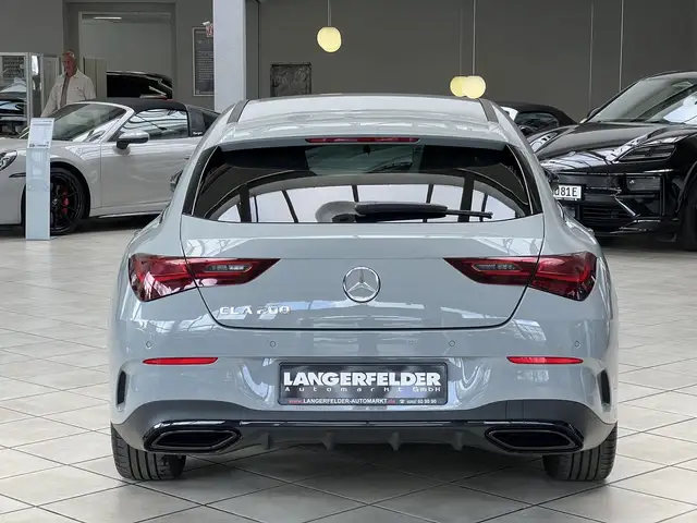 Mercedes-Benz Cla Class view 4