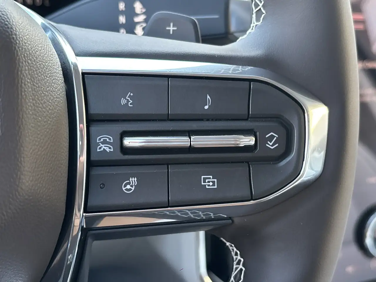 GMC Acadia снимка GMC Acadia