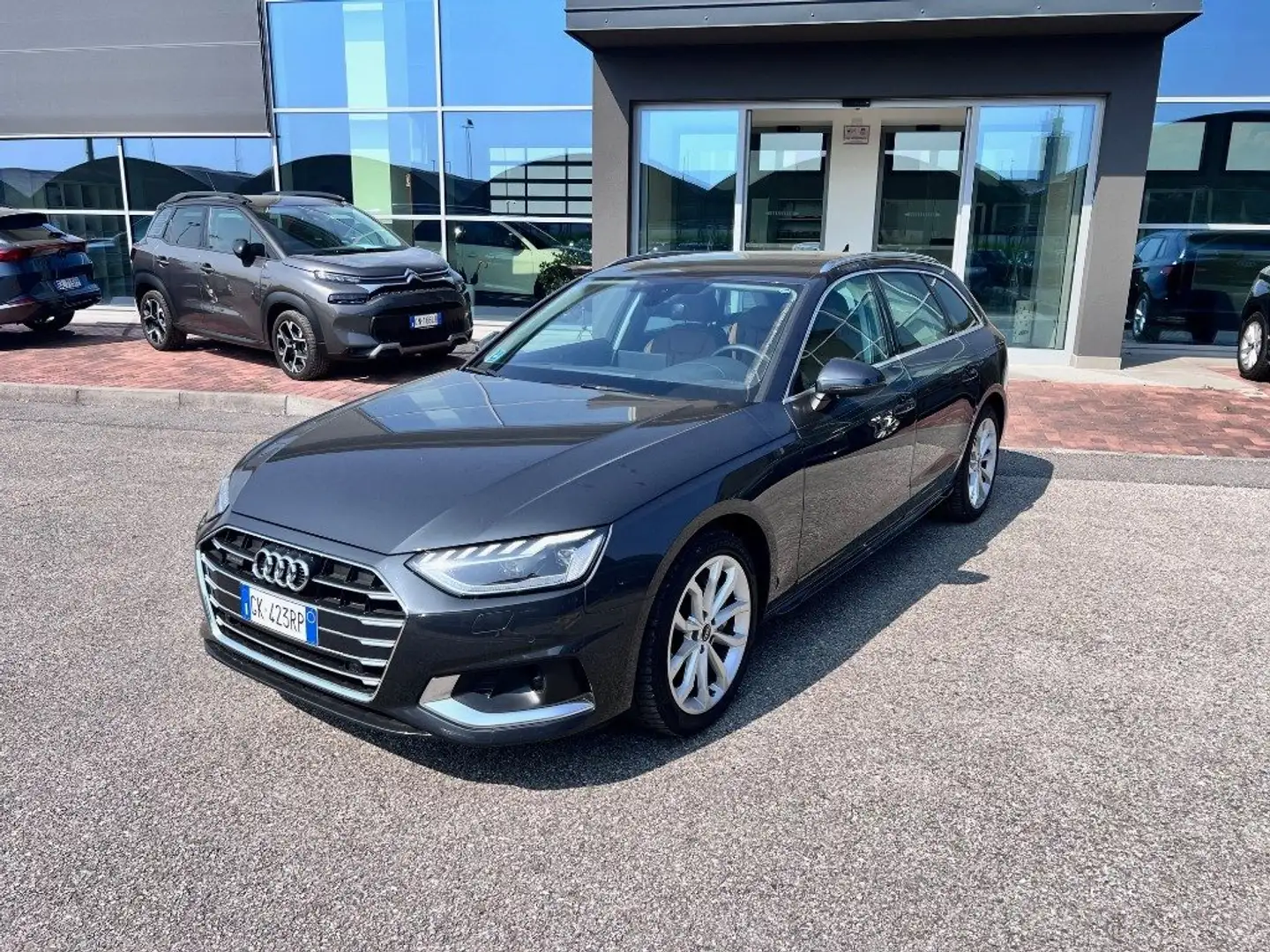 Audi A4 Avant 40 TDI quattro S tronic Business Advanced Grigio - 1