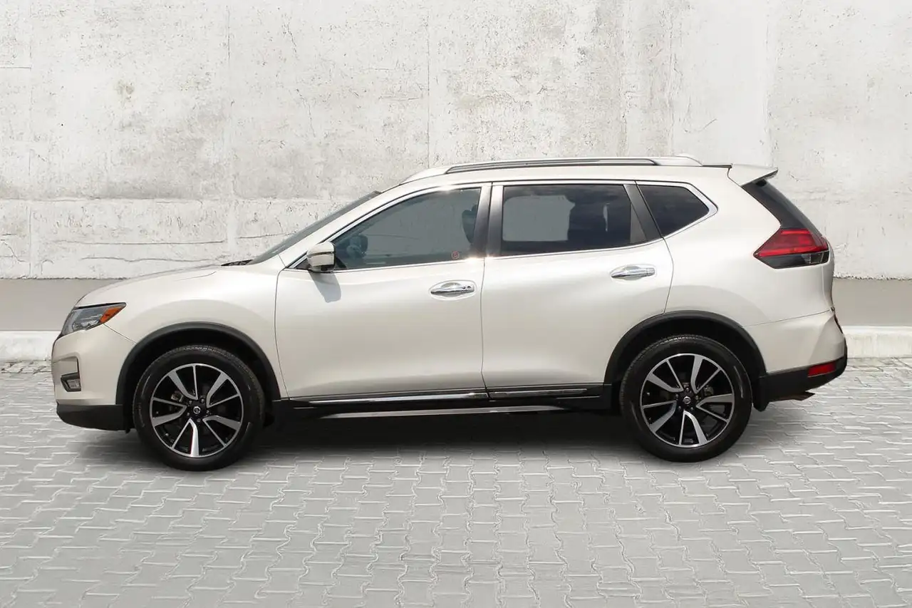 Nissan Rogue снимка Nissan Rogue