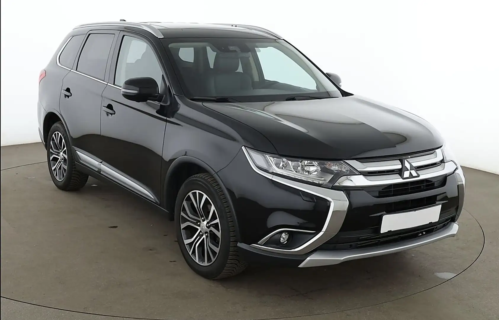 Mitsubishi Outlander 2.2 DI-D Intense + Connect 4WD 7.Sitzer Schwarz - 1