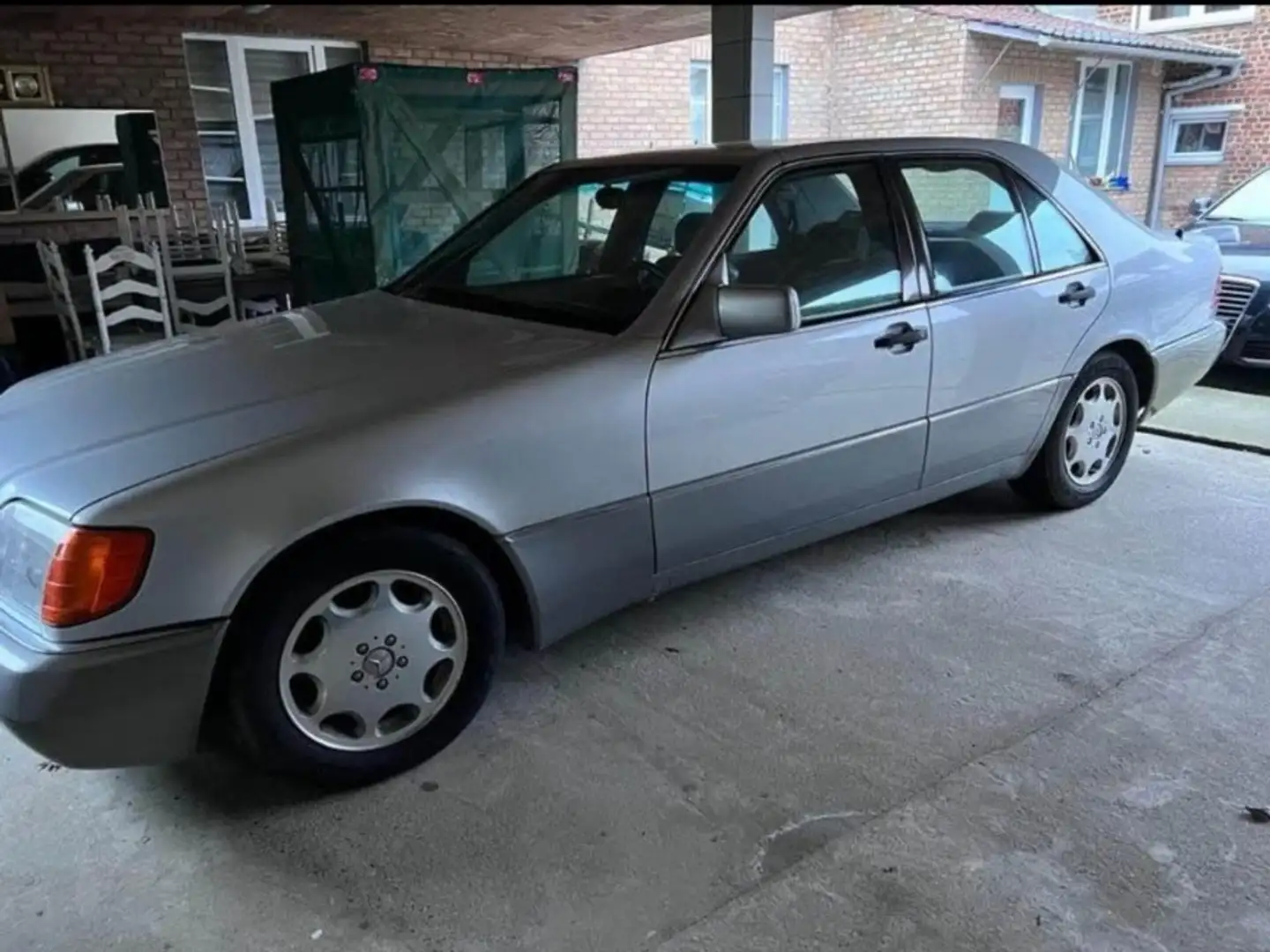 Mercedes-Benz E 300 D Gri - 1