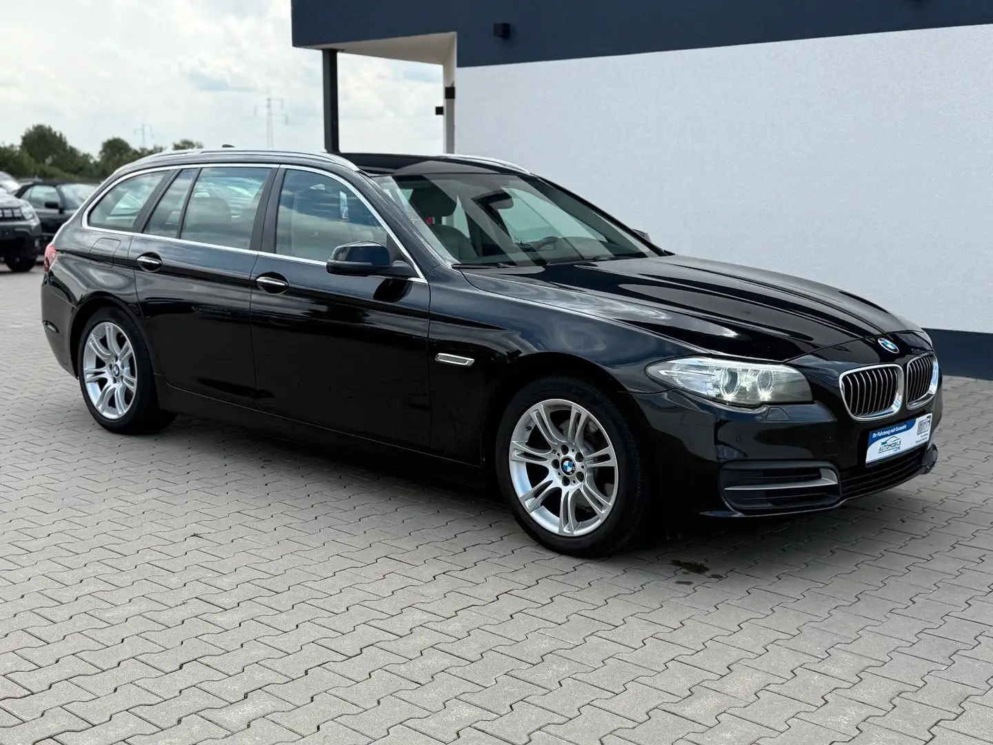 BMW 520 d|BI-XENON|LEDER|EURO6|SZH|NAVI|8fach| Schwarz - 1