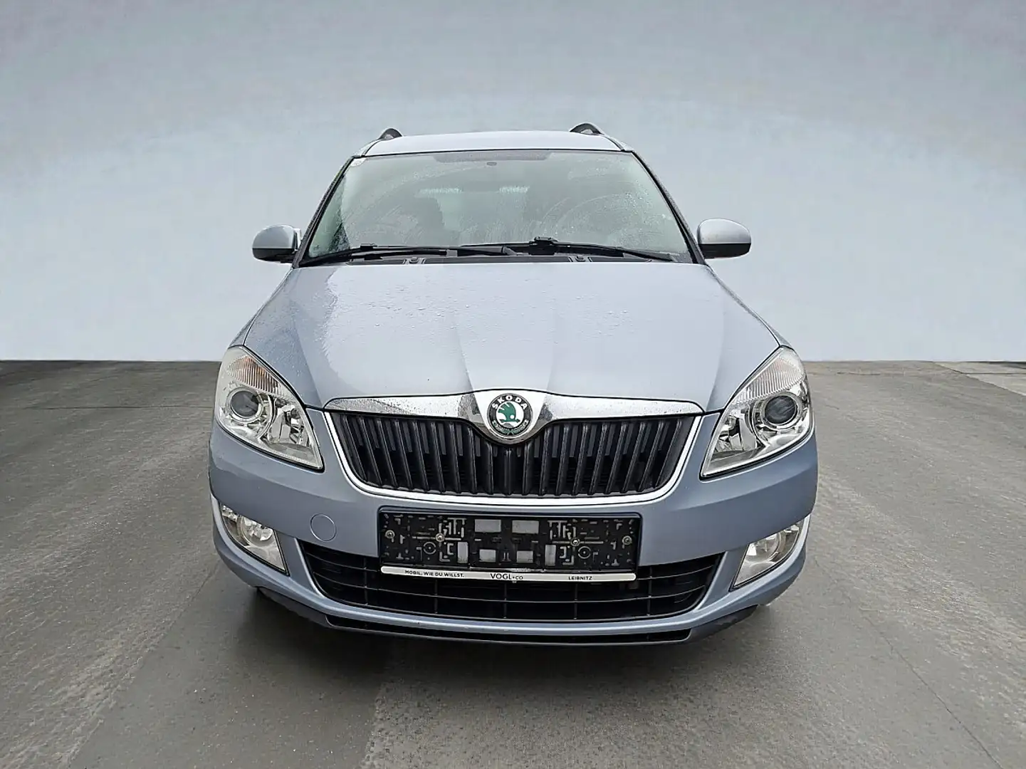Skoda Roomster Family 1,2 Blau - 2