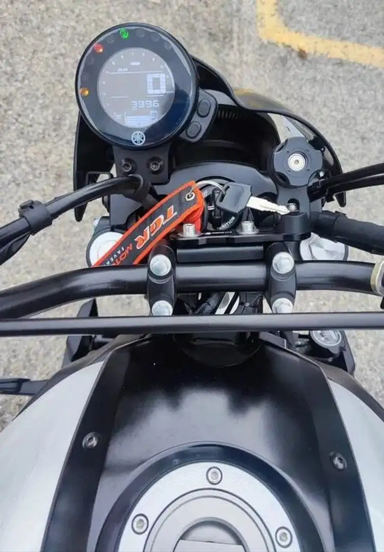 Yamaha XSR 700 Белый - 1