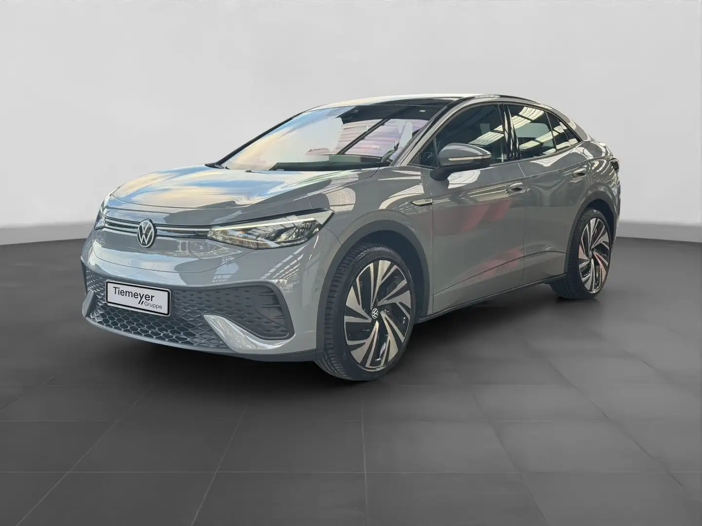 Volkswagen ID.5 PRO LM21 NAVI AHK KAMERA ALCANTARA Grau - 2