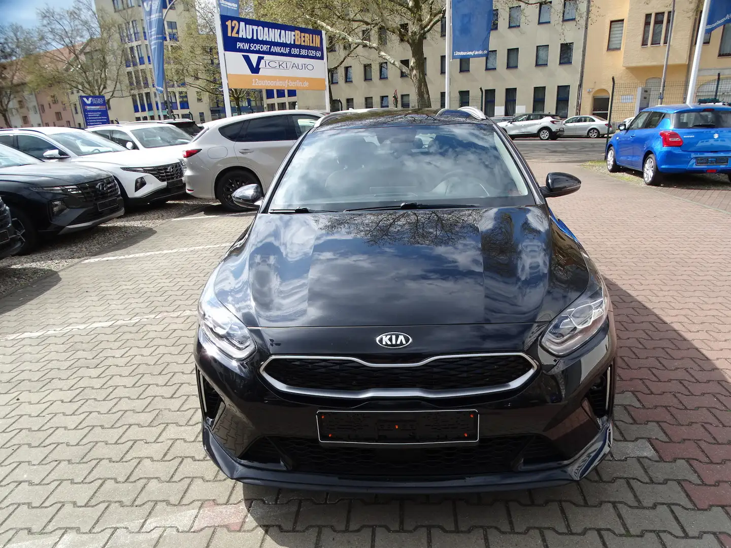 Kia Ceed SW / cee'd SW cee´d Sportswagon 1.6 Plug-in Hybrid Spirit Automa Schwarz - 2