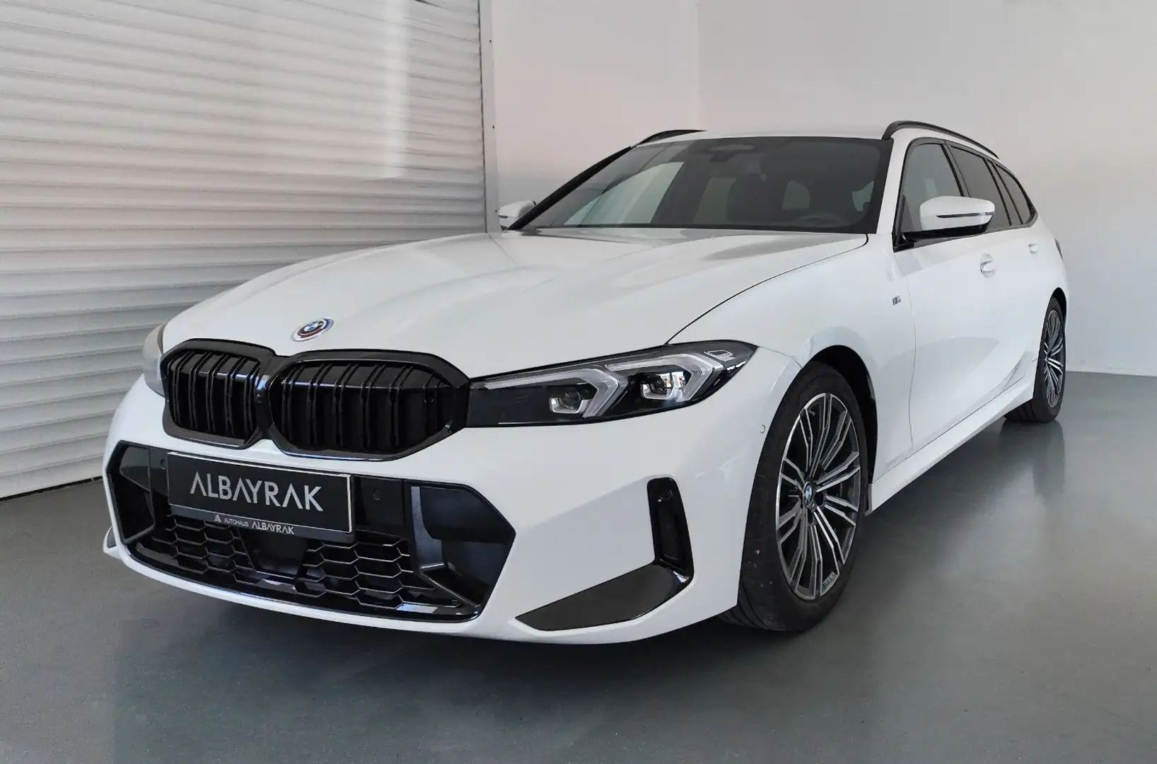 BMW 320 d M Sport Weiß - 1