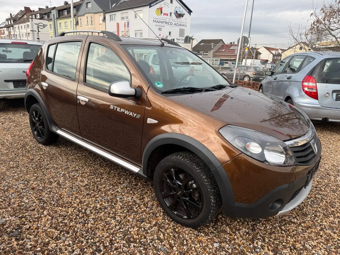 Dacia Sandero 1,6 Stepway II Braun - 1