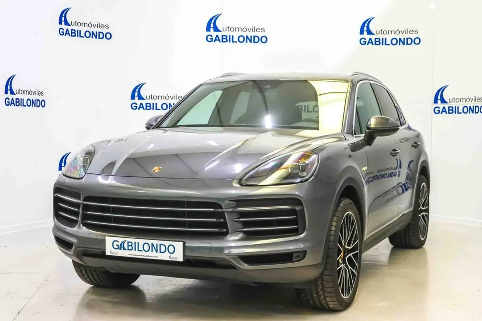 Porsche Cayenne E-Hybrid Geel - 1