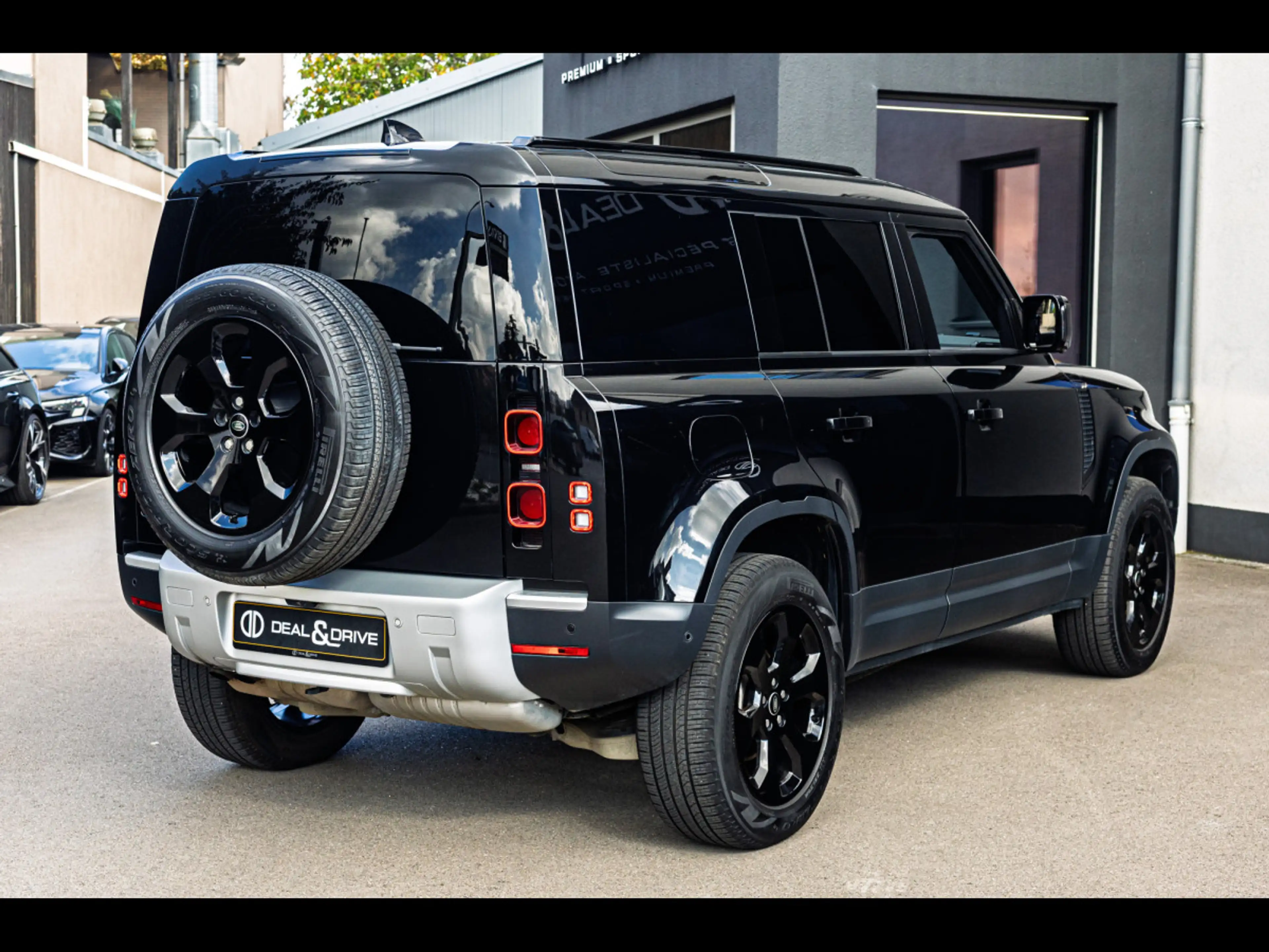 Land Rover Defender 110 D250 HARD TOP S AWD 3-SEAT°WARR 9/2030°AHK — photo 7