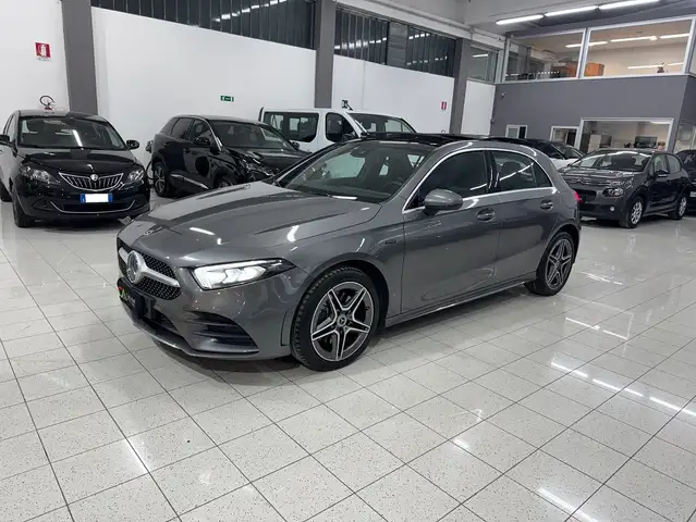 Mercedes-Benz A 250 HYBRID PHEV PREMIUM TETTO APRIBILE SUPER BELLA