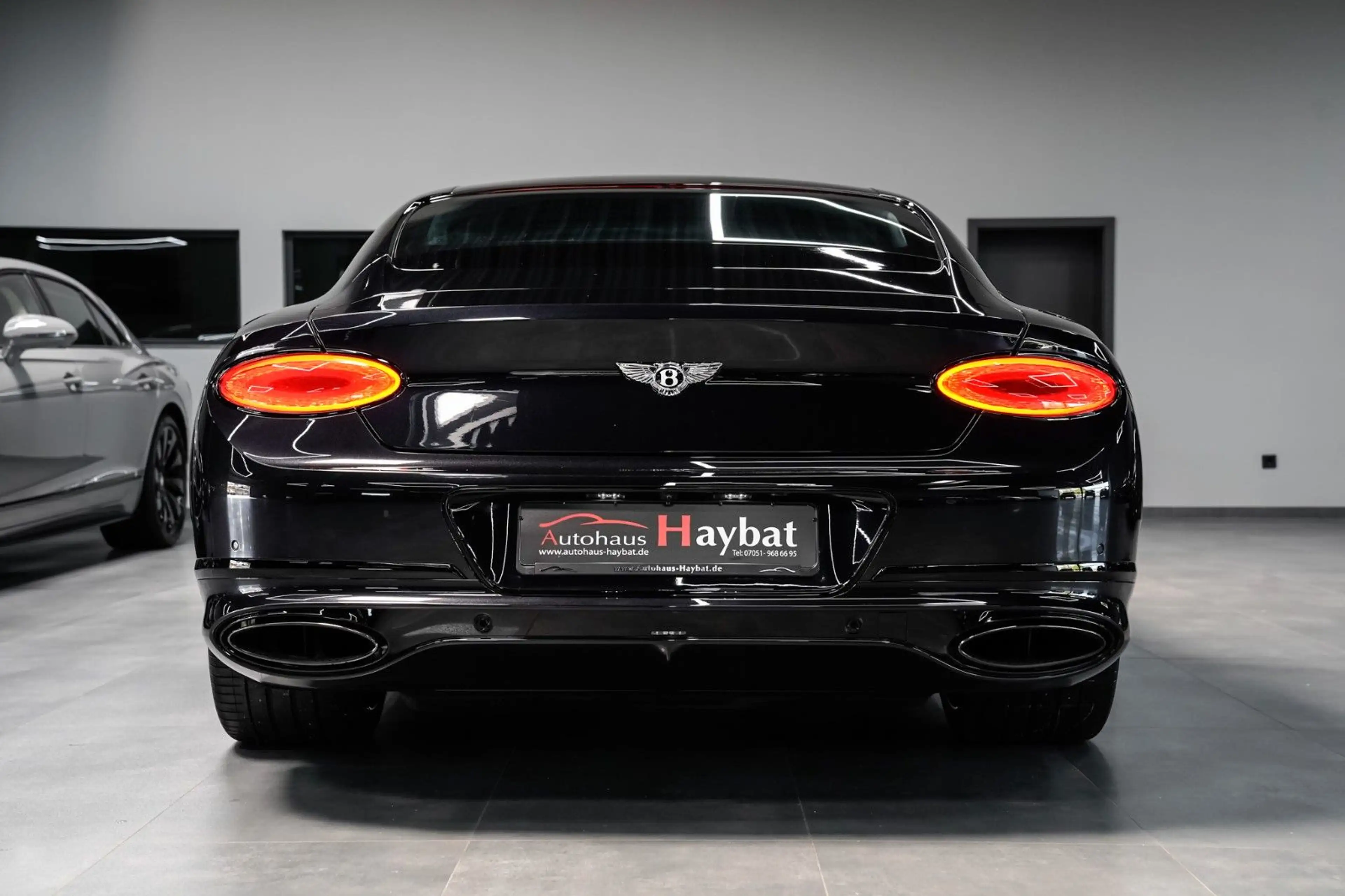 Bentley Continental GT W12 Mulliner Blackline-B&O — photo 8