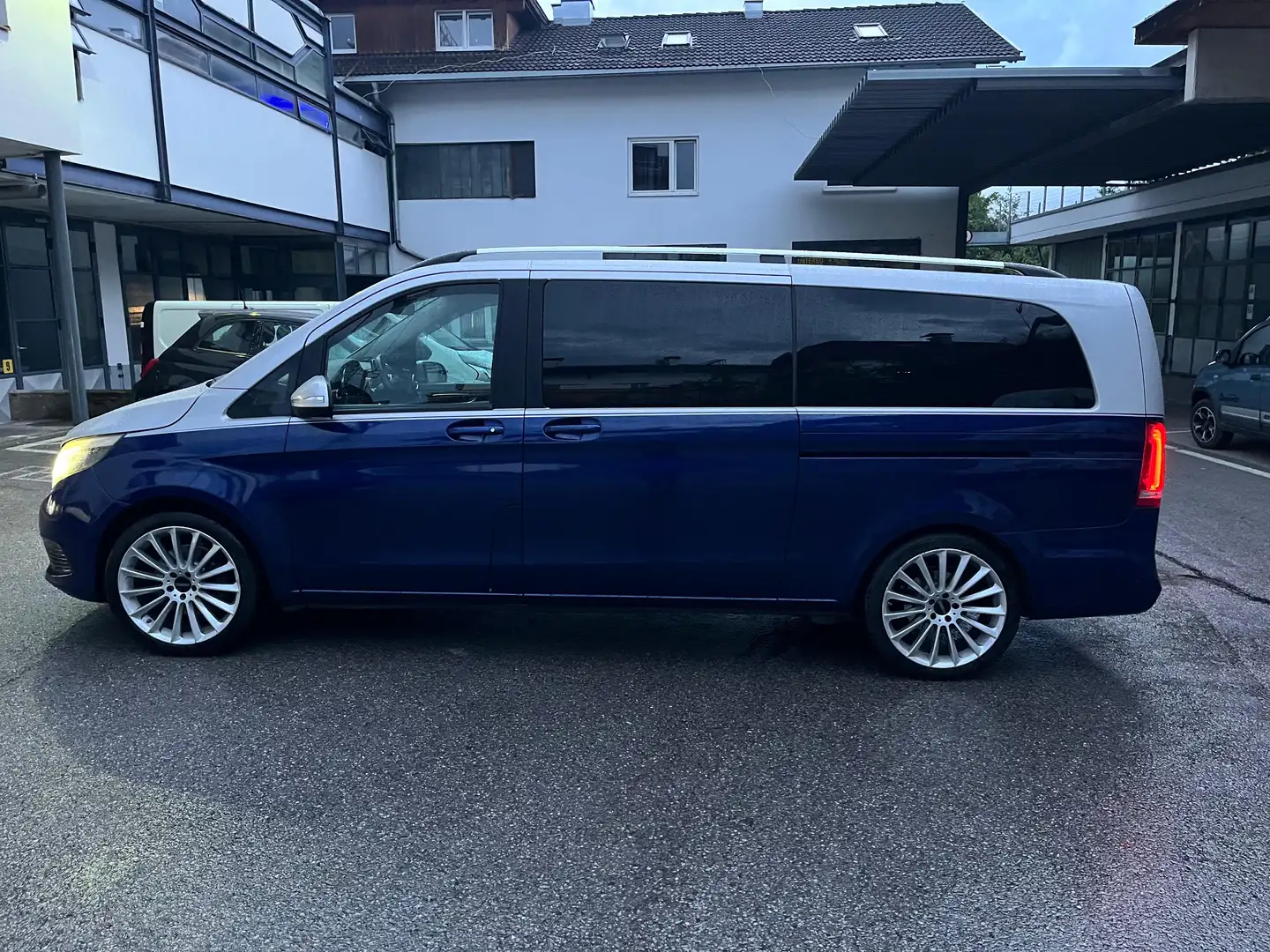 Mercedes-Benz V 250 d extralang 7 sitzer 8fach RFK pickerl - 2