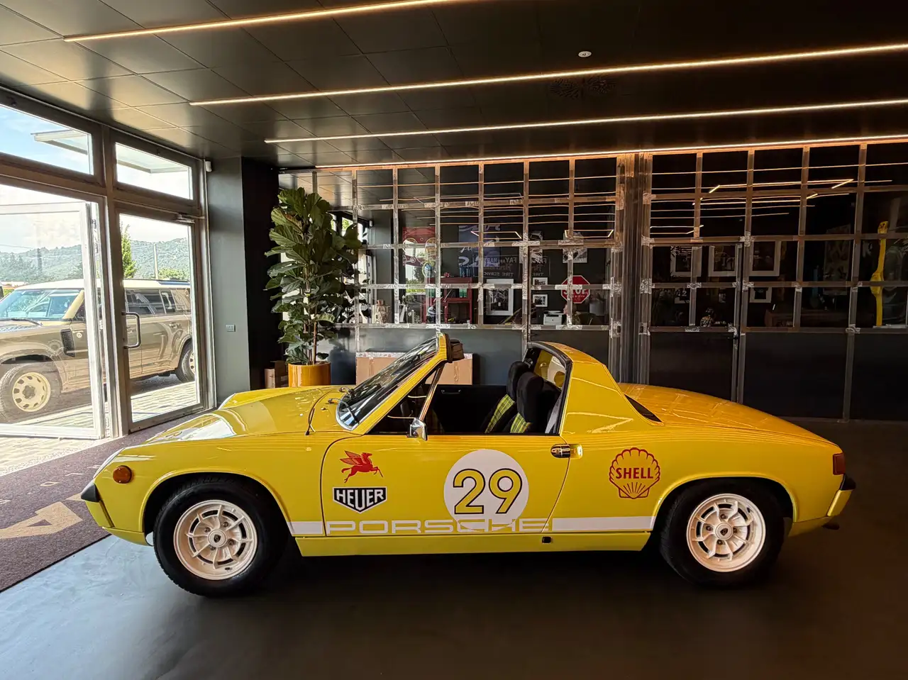 Porsche 914/4 -Ricondizionata e personalizzata "The world's style-, foto 5