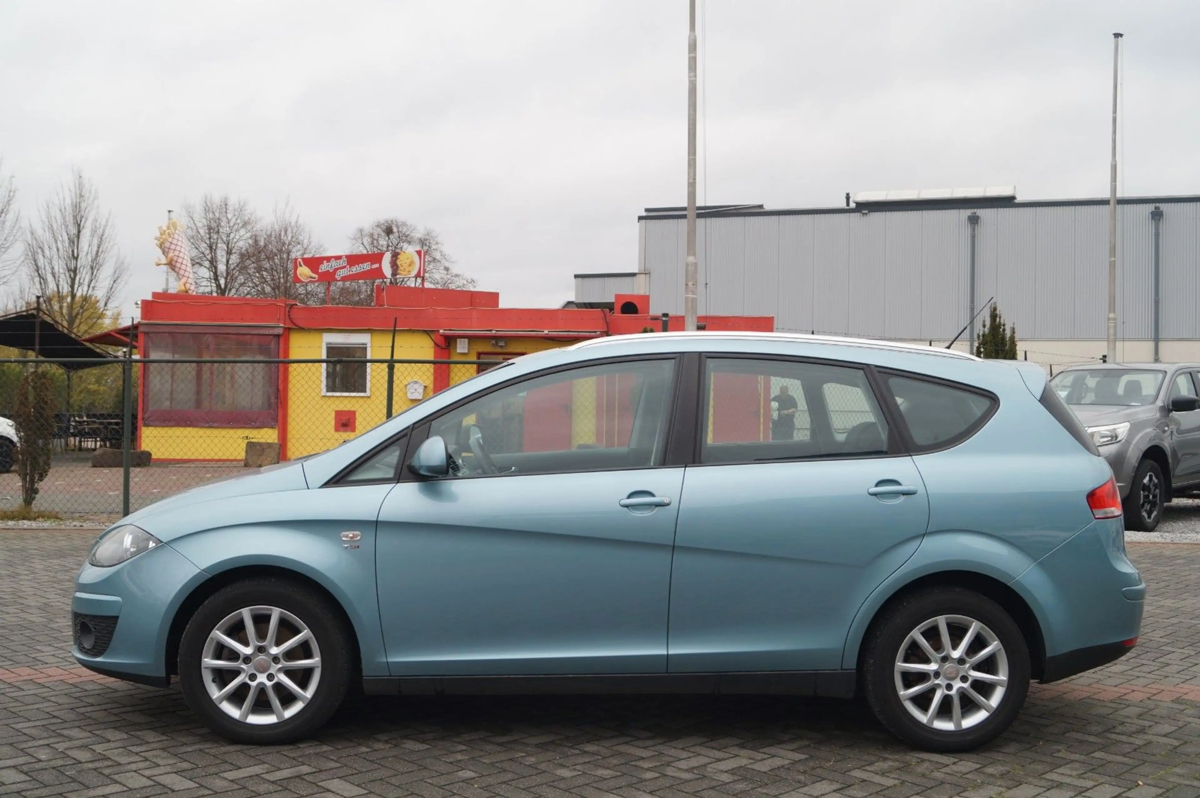 SEAT Altea XL Style *Automatik*Schiebedach*Tempomat* — photo 6