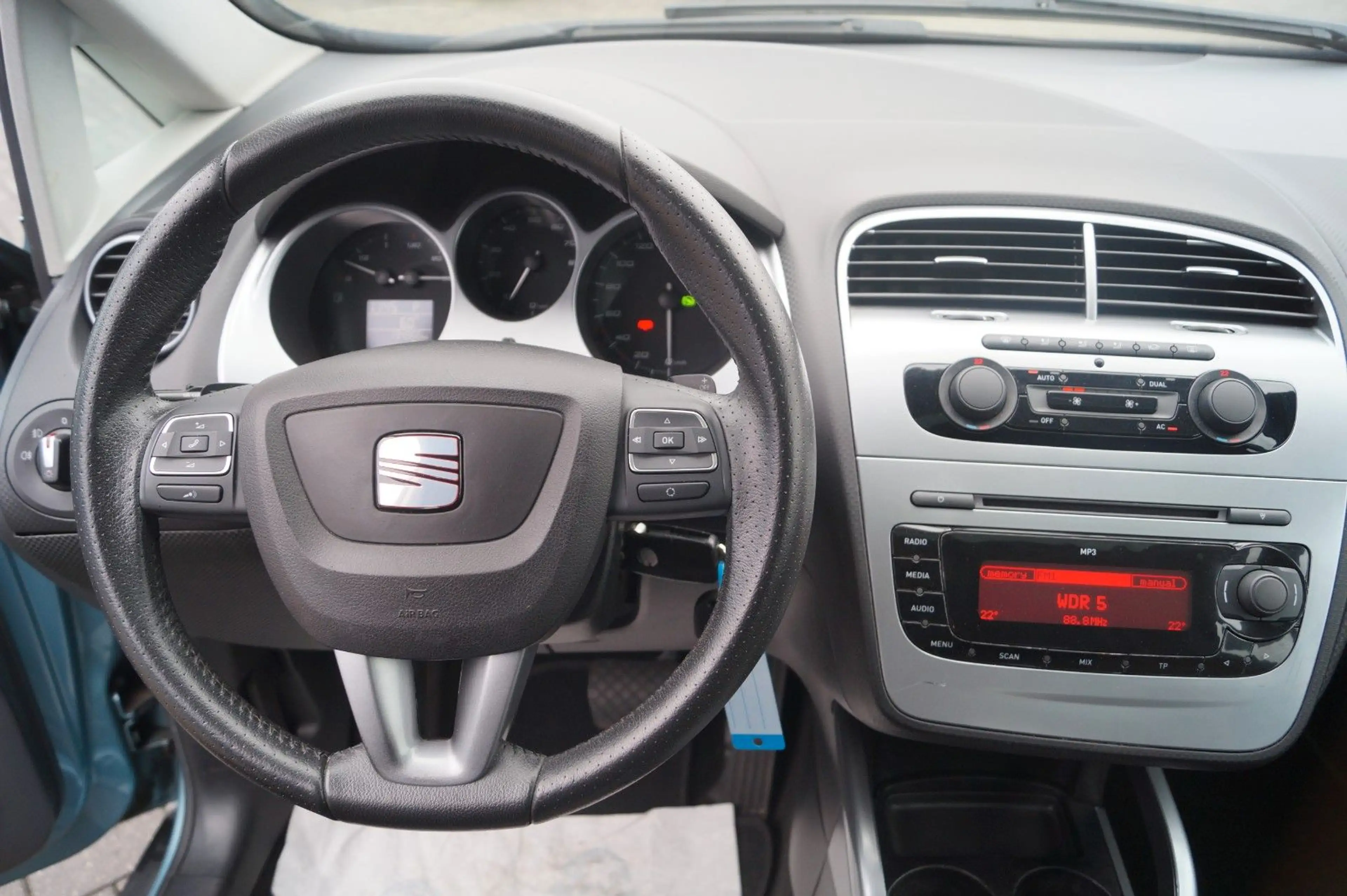 SEAT Altea XL Style *Automatik*Schiebedach*Tempomat* — photo 9