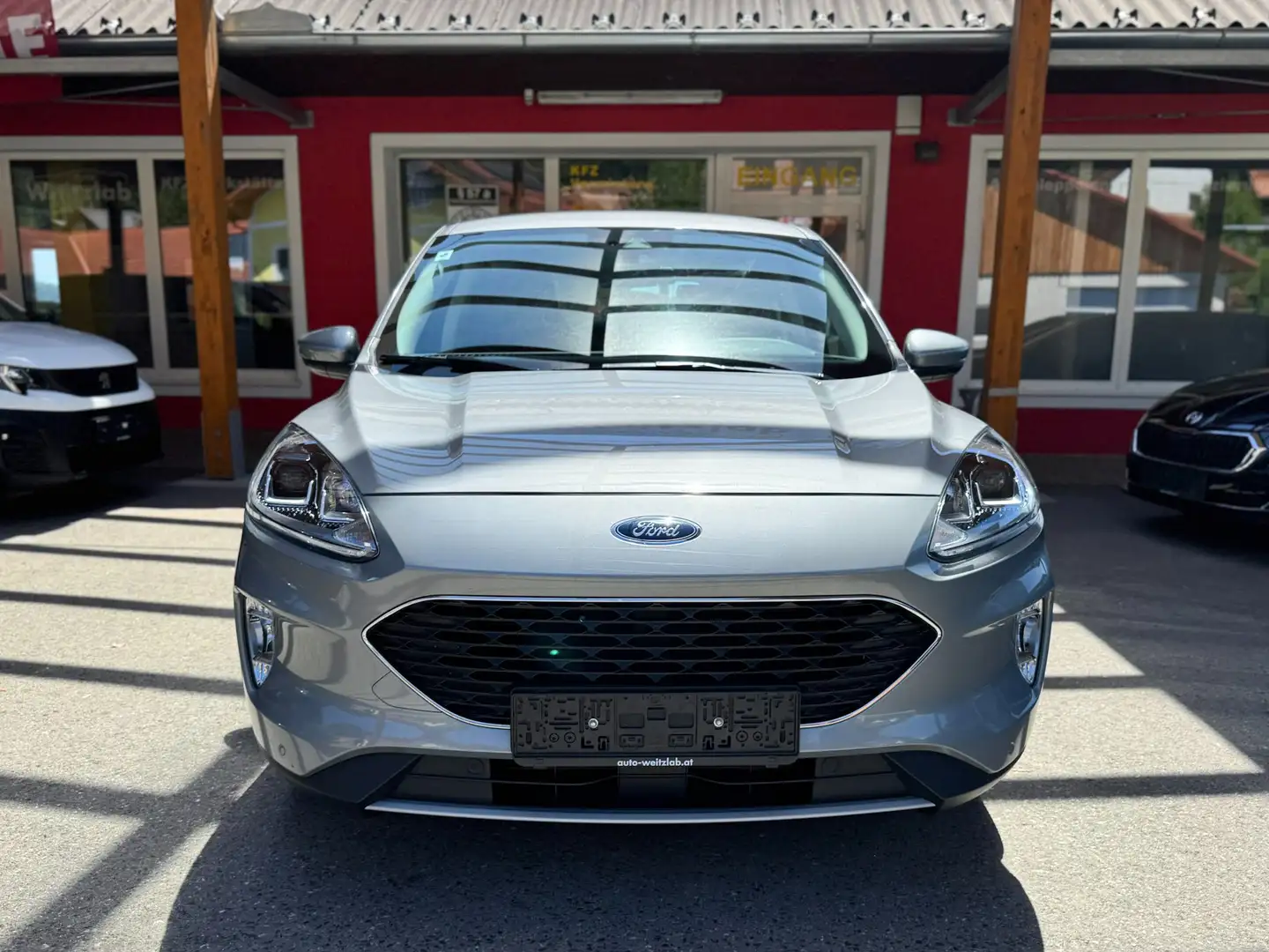 Ford Kuga 1,5 EcoBlue Cool & Connect Silber - 2