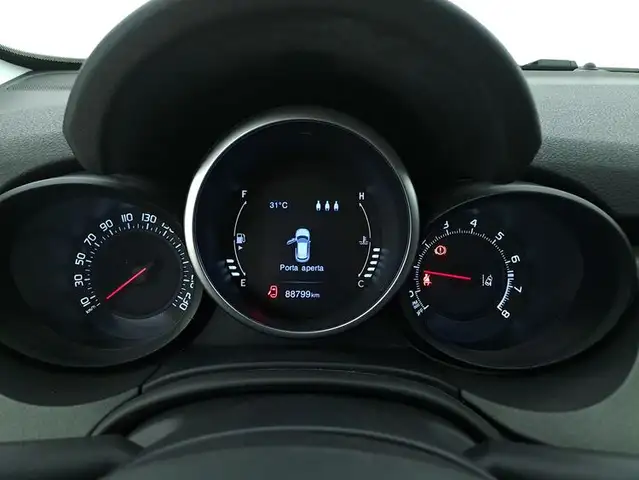 Fiat 500x view 12