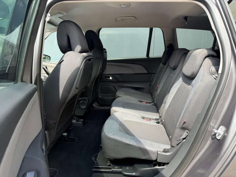 Citroen C4 1.2 Business 7 Persoons — photo 8