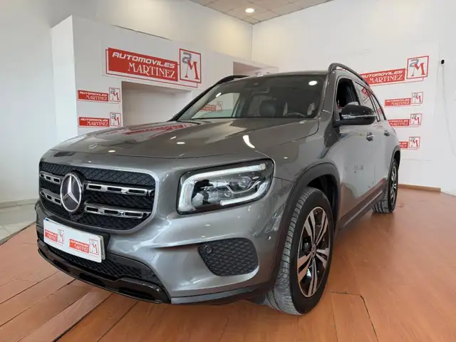 Mercedes-Benz GLB 220 220d 4Matic 8G-DCT