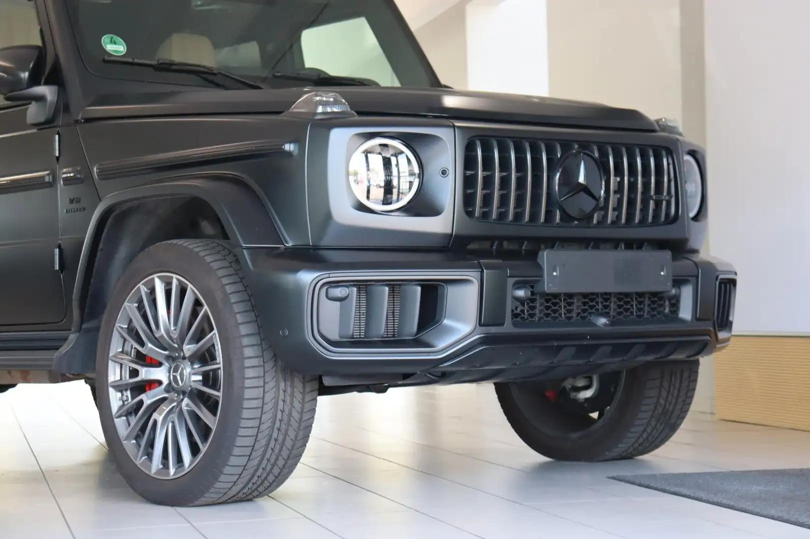 Mercedes-Benz G 63 AMG G -Klasse 63 AMG Night/Burmester/Drive.P/Nappa Black - 2