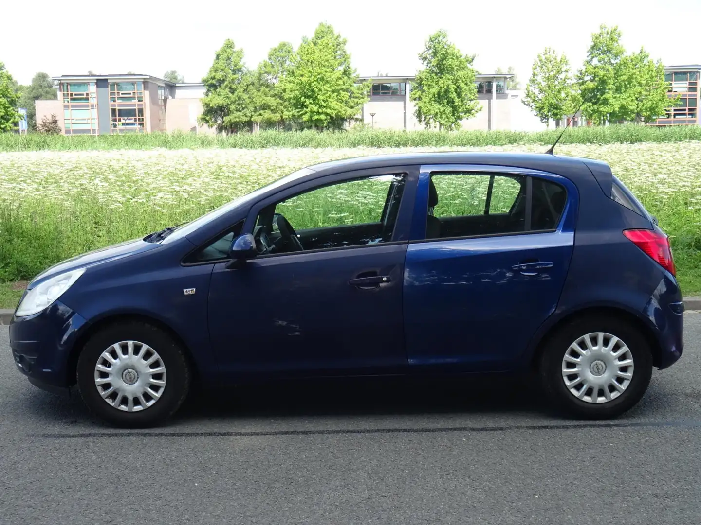 Opel Corsa 1.0-12V Essentia 5DRS AIRCO/APK 02-2026 Blauw - 2