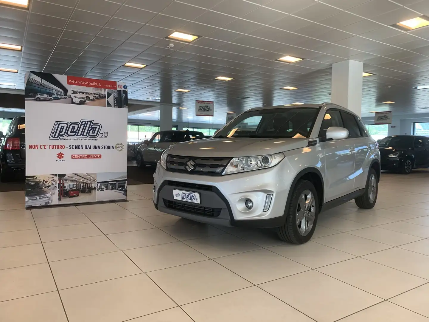 Suzuki Vitara 1.6 DDiS 4WD All Grip V-Cool Argento - 1