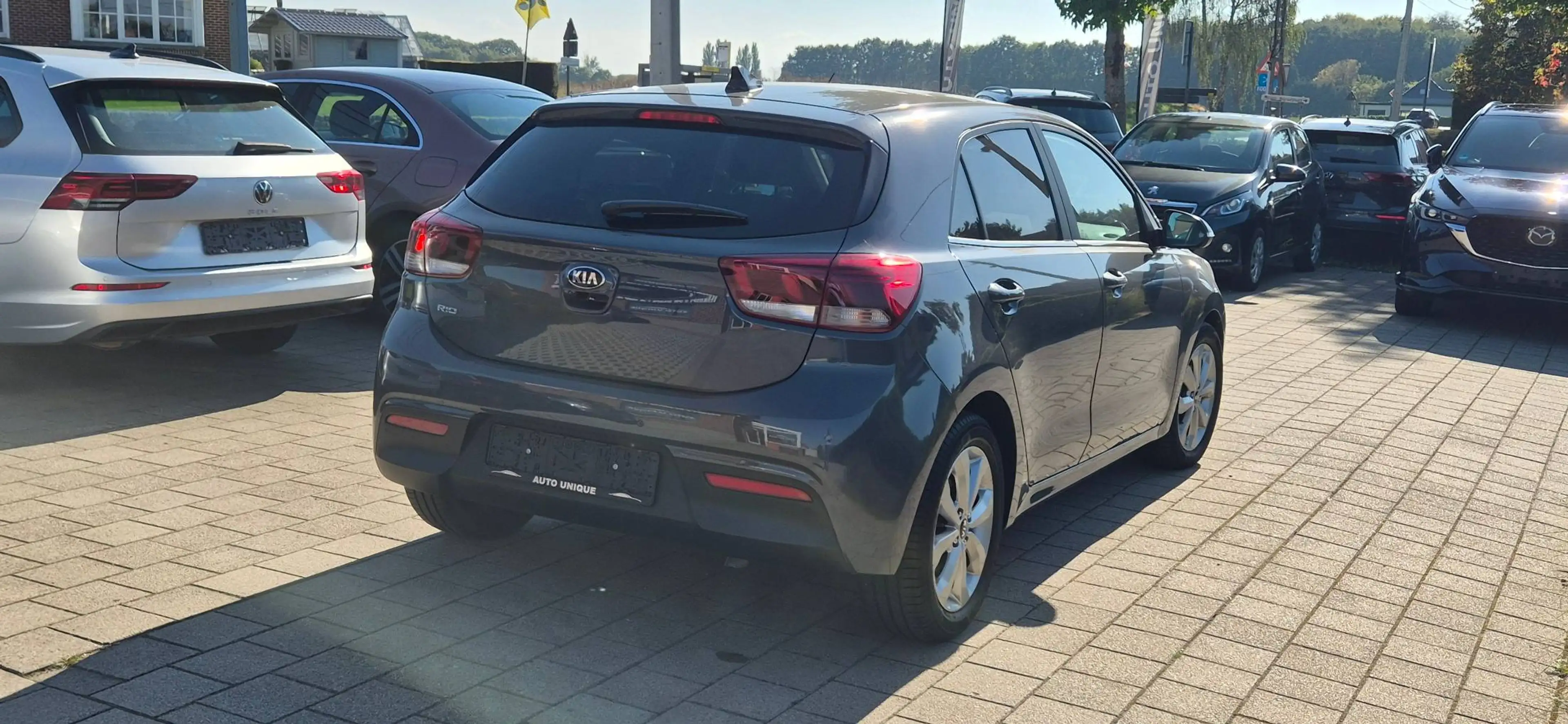 Kia Rio 1.0 i *CarPlay* Cuir* 74 kw * 257€ PAR MOIS SANS A — photo 4
