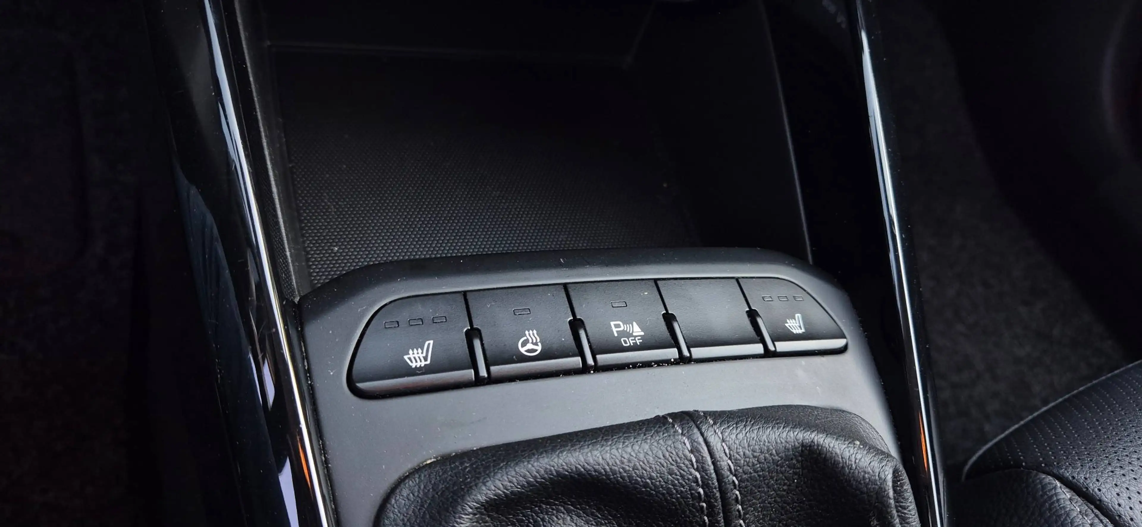 Kia Rio 1.0 i *CarPlay* Cuir* 74 kw * 257€ PAR MOIS SANS A — photo 15
