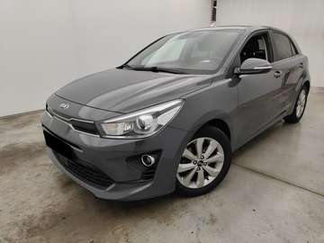 1.0 i *CarPlay* Cuir* 74 kw * 257€ PAR MOIS SANS ACOMPTE