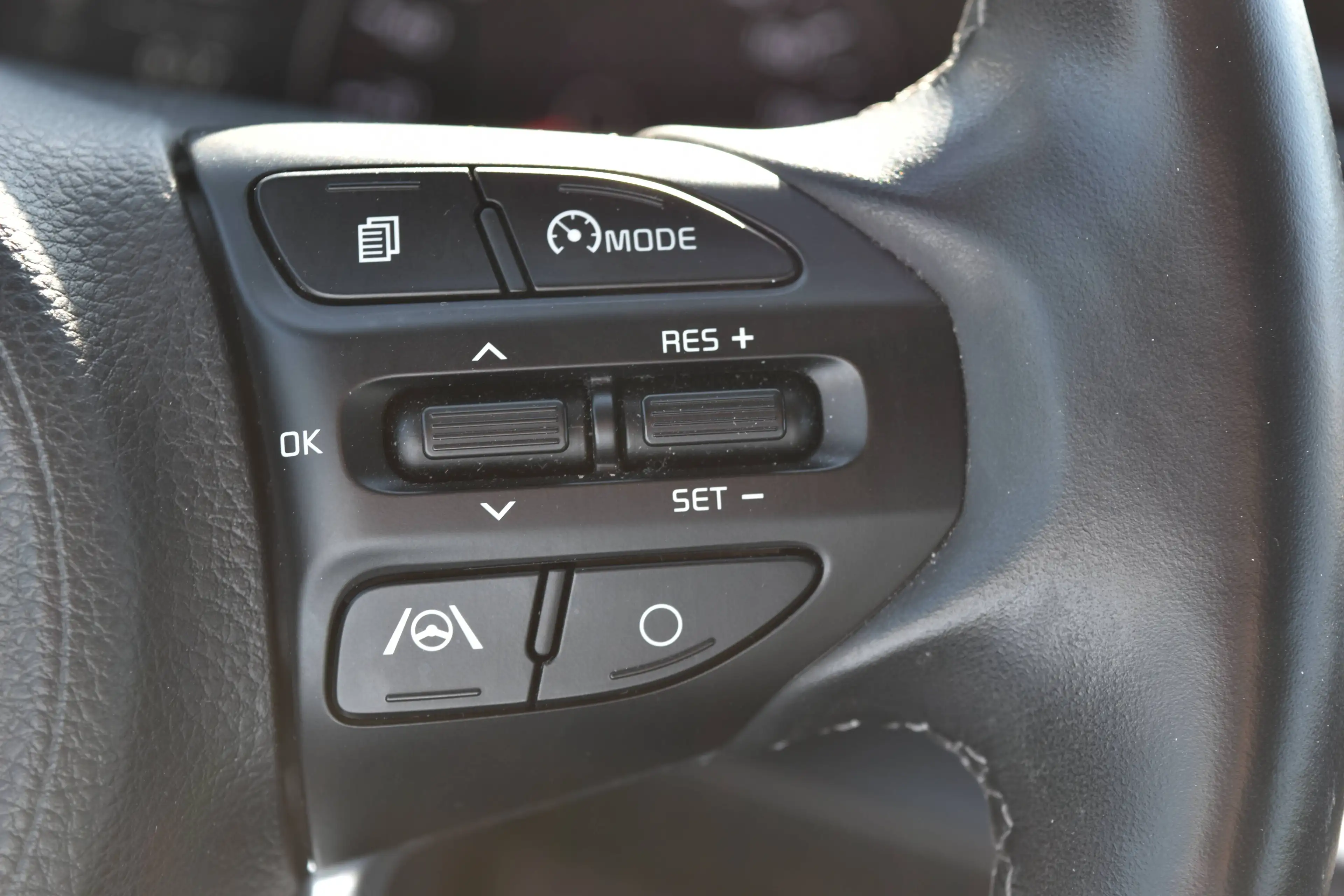 Kia Rio 1.0 i *CarPlay* Cuir* 74 kw * 257€ PAR MOIS SANS A — photo 18
