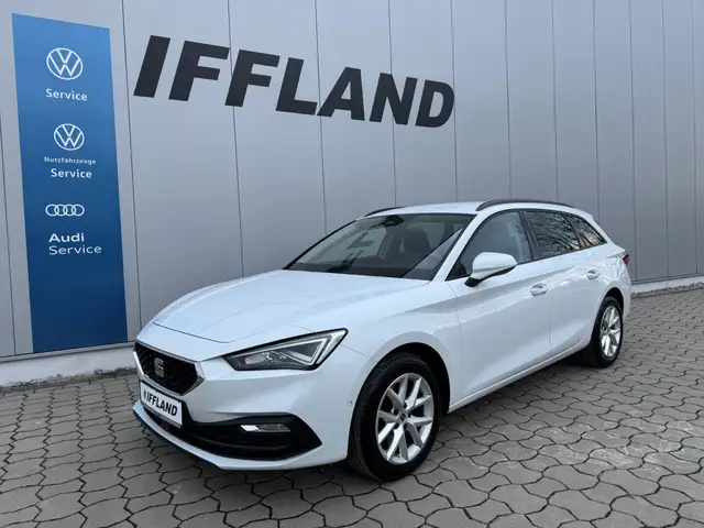 SEAT Leon Sportstourer 2.0 TDI*Style*DSG*LED*AHK*NAVI*