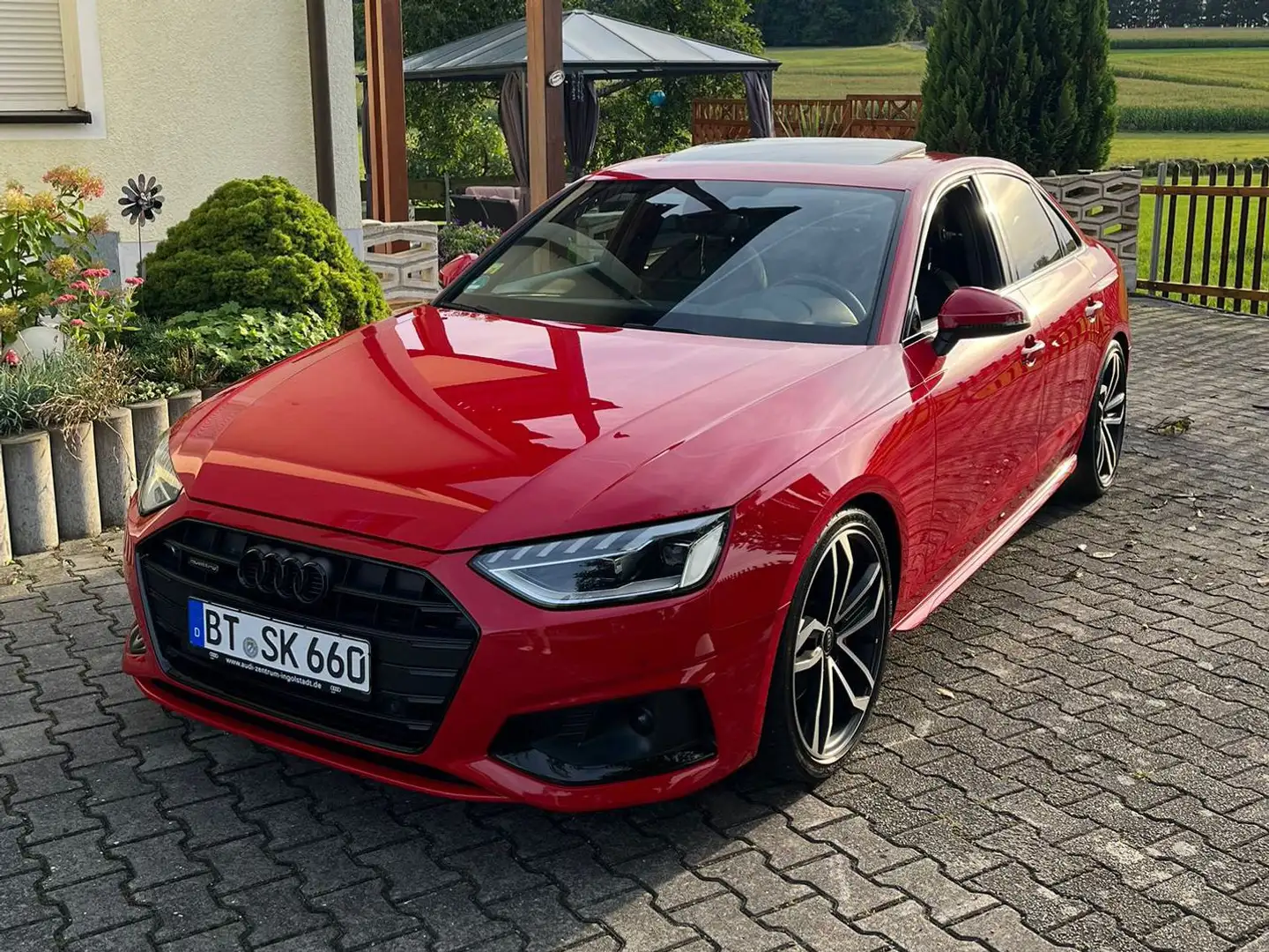 Audi A4 A4 40 TDI quattro S tronic advanced Rot - 2