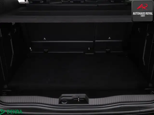 Mercedes-Benz Unknown Model view 13