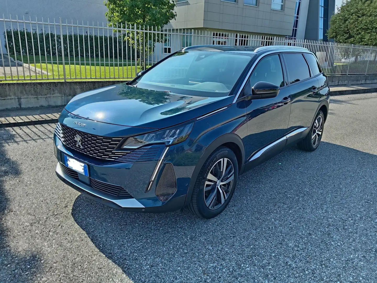Peugeot 5008 1.2 puretech Allure 130cv eat8 ganciotraino ivaesp Blu/Azzurro - 1