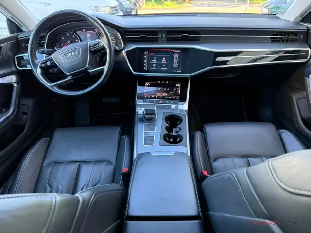 Audi A7 view 14