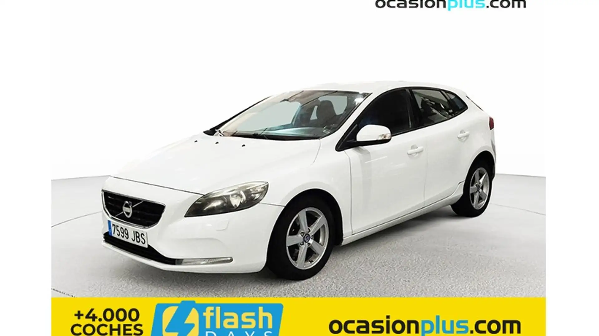 Volvo V40 D2 Kinetic Aut. 115 Wit - 1
