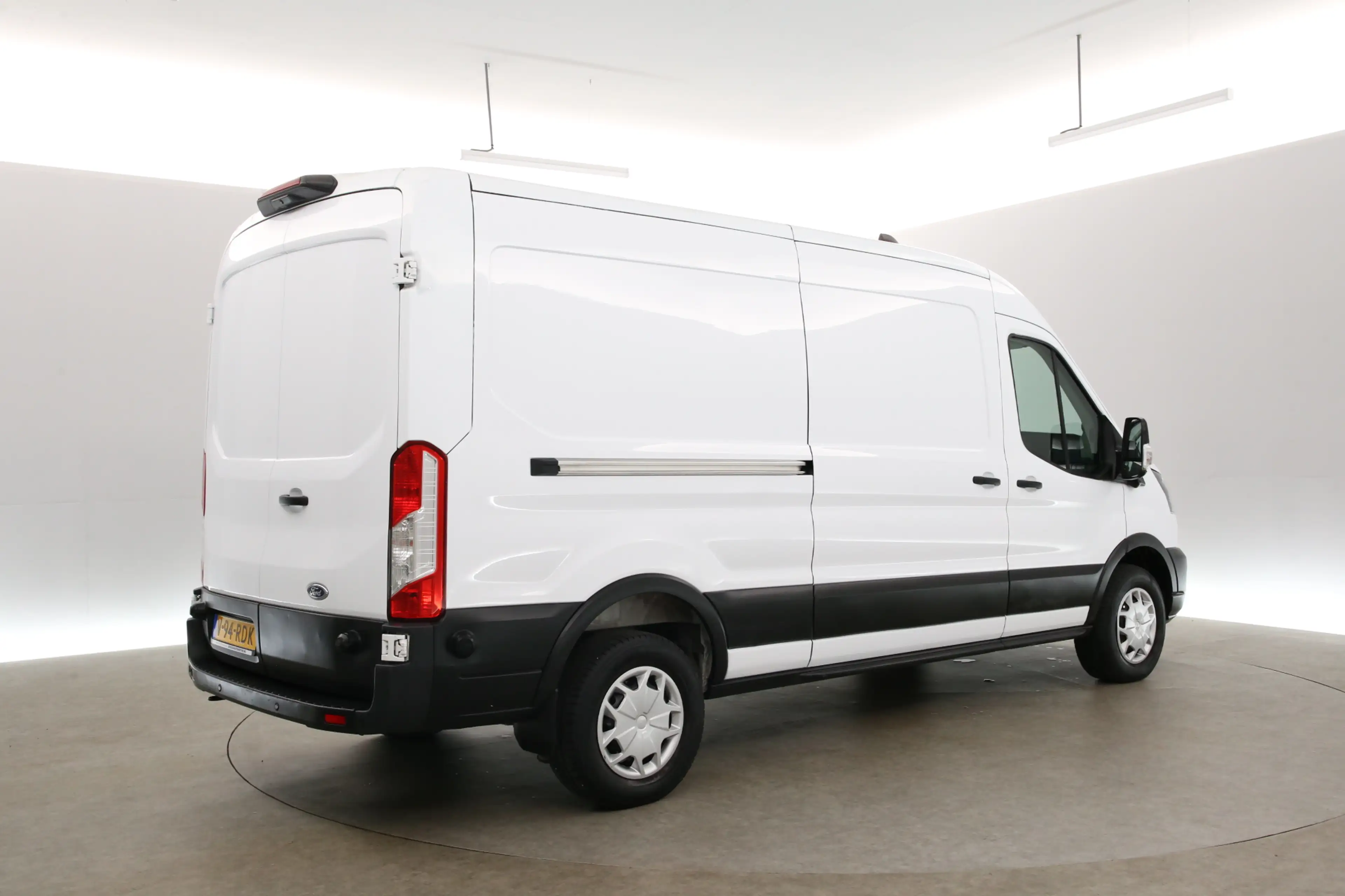Ford Transit Elektrisch L3H2 68 kWh 184PK | Snelladen | SOH 94% — photo 28