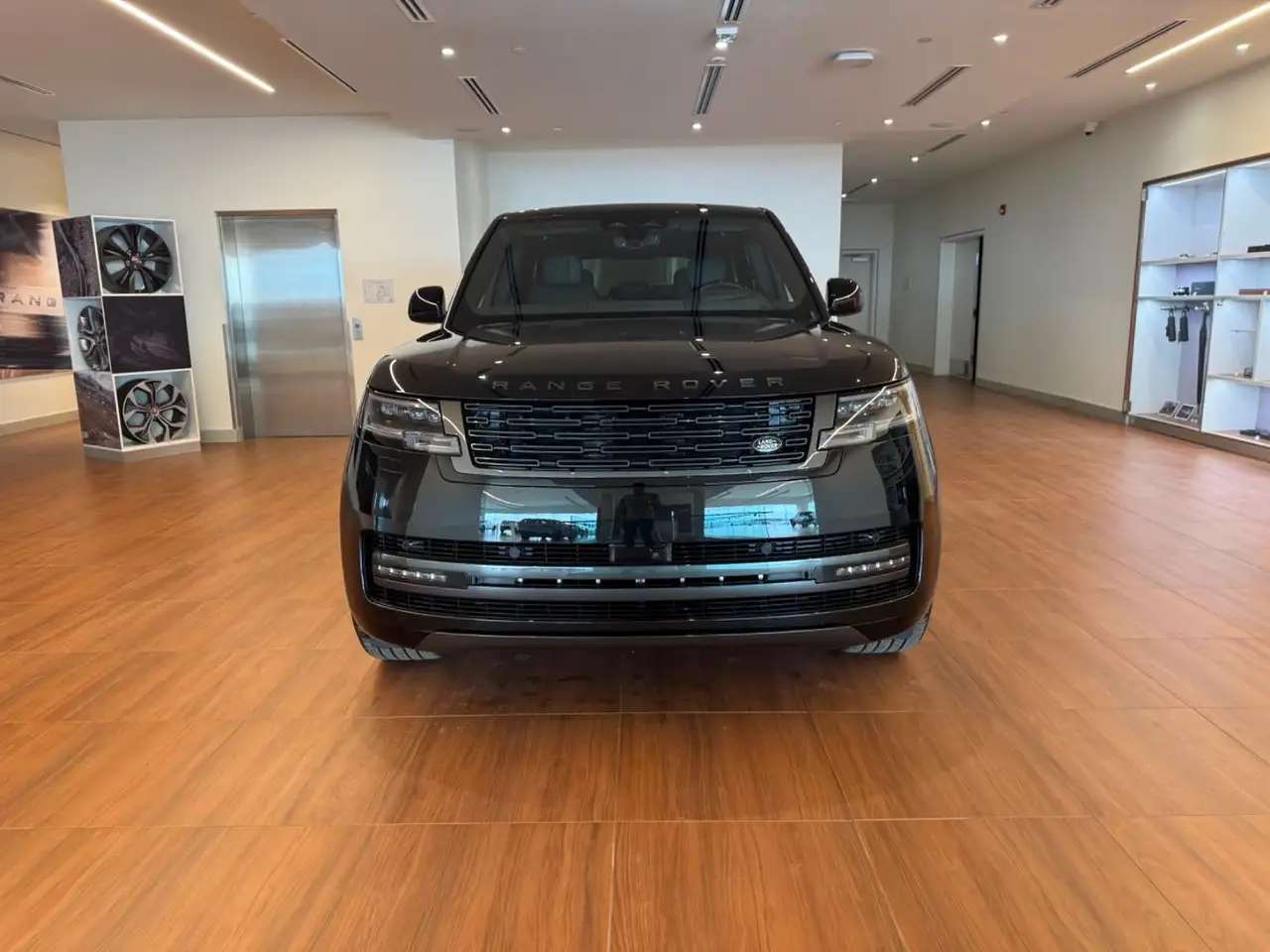 Land Rover Range Rover снимка Land Rover Range Rover