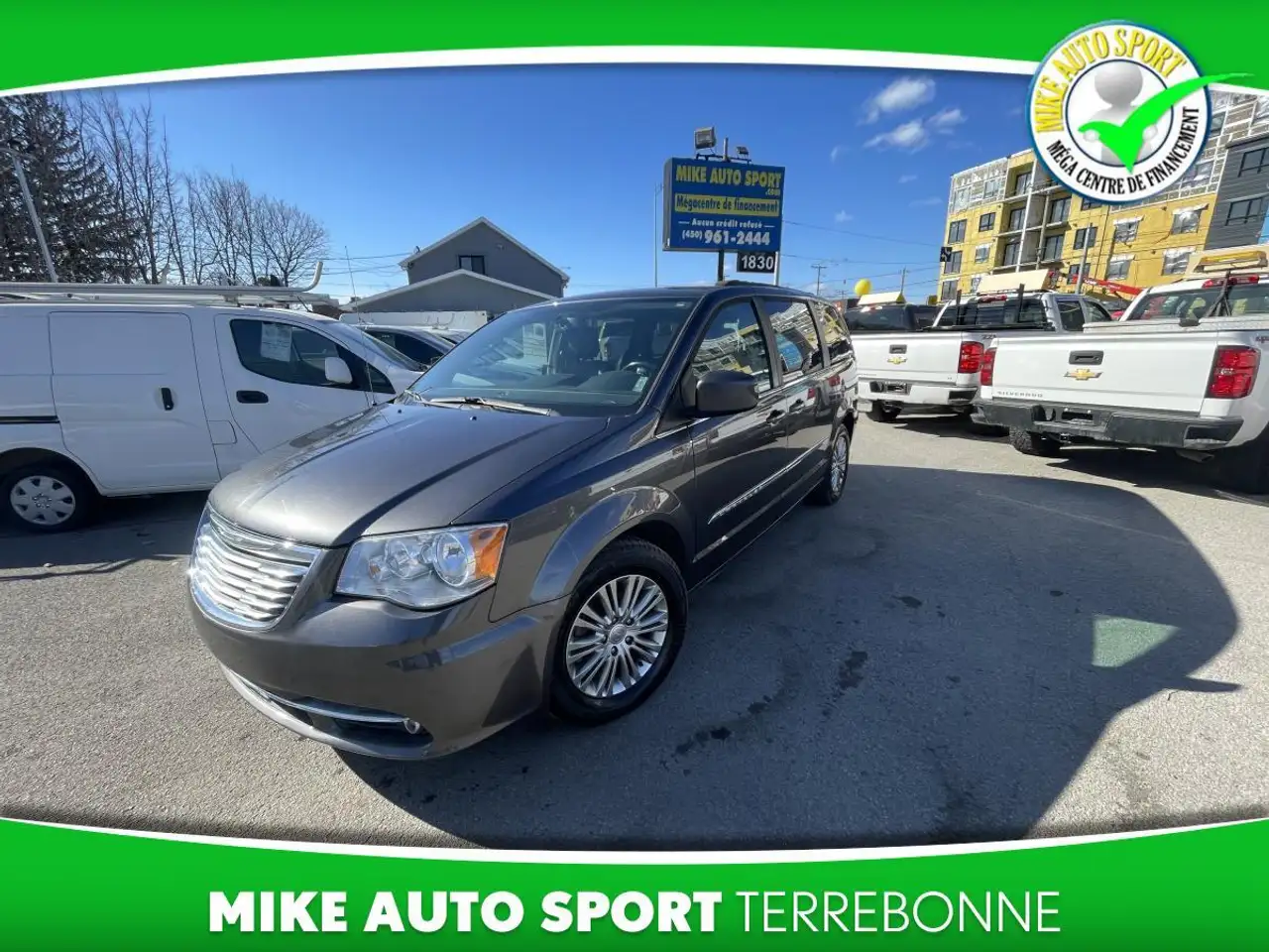 2016 Chrysler Town & Country