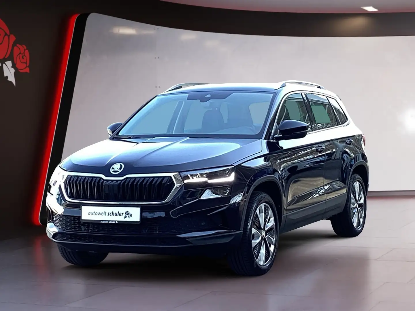 Skoda Karoq 2,0 TDI DSG 4x4 Style AHK Navi Schwarz - 2