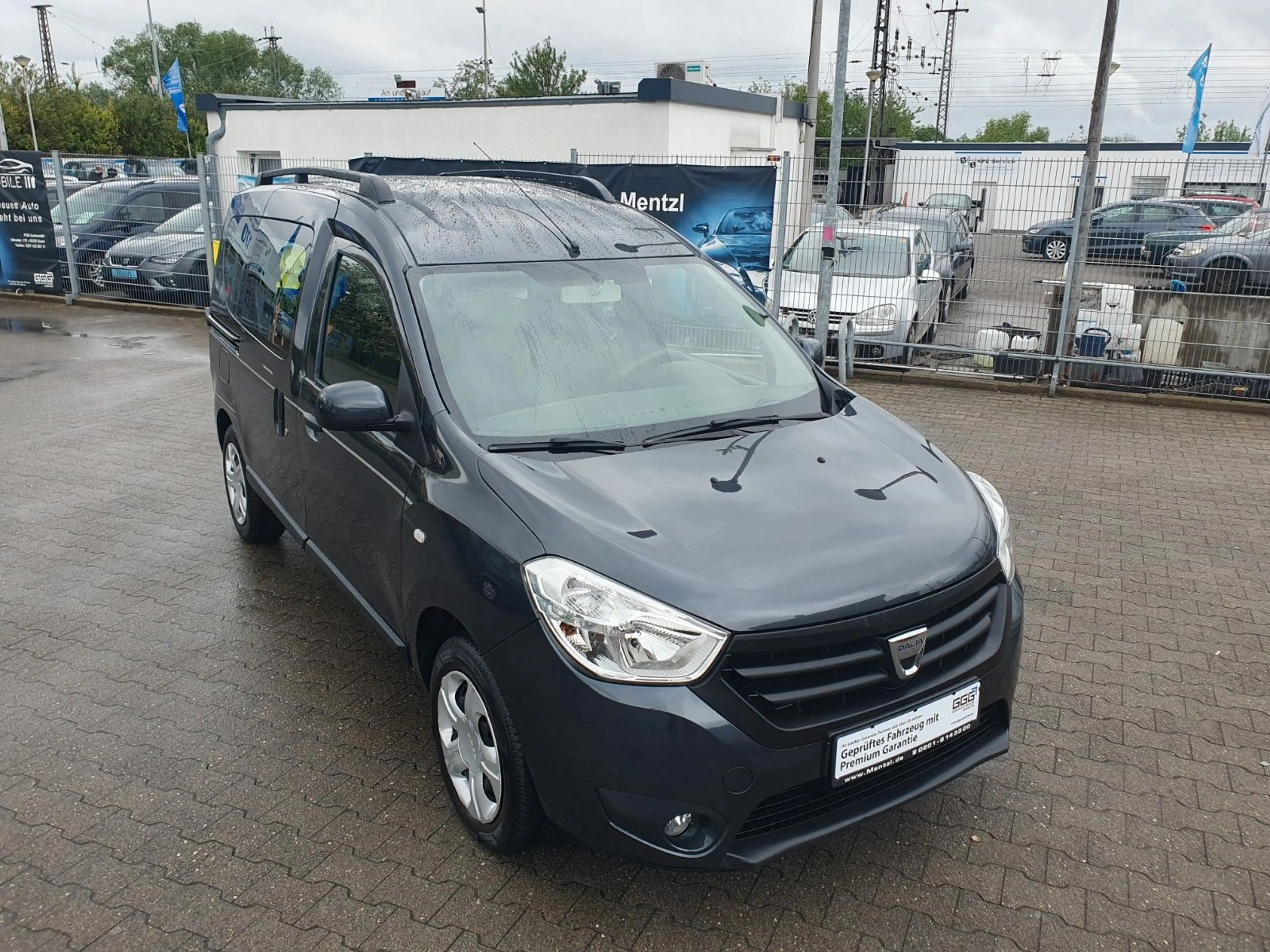 Dacia Dokker Lauréate GARANTIE KLIMA NAVI PDC TEMPOMAT — photo 9