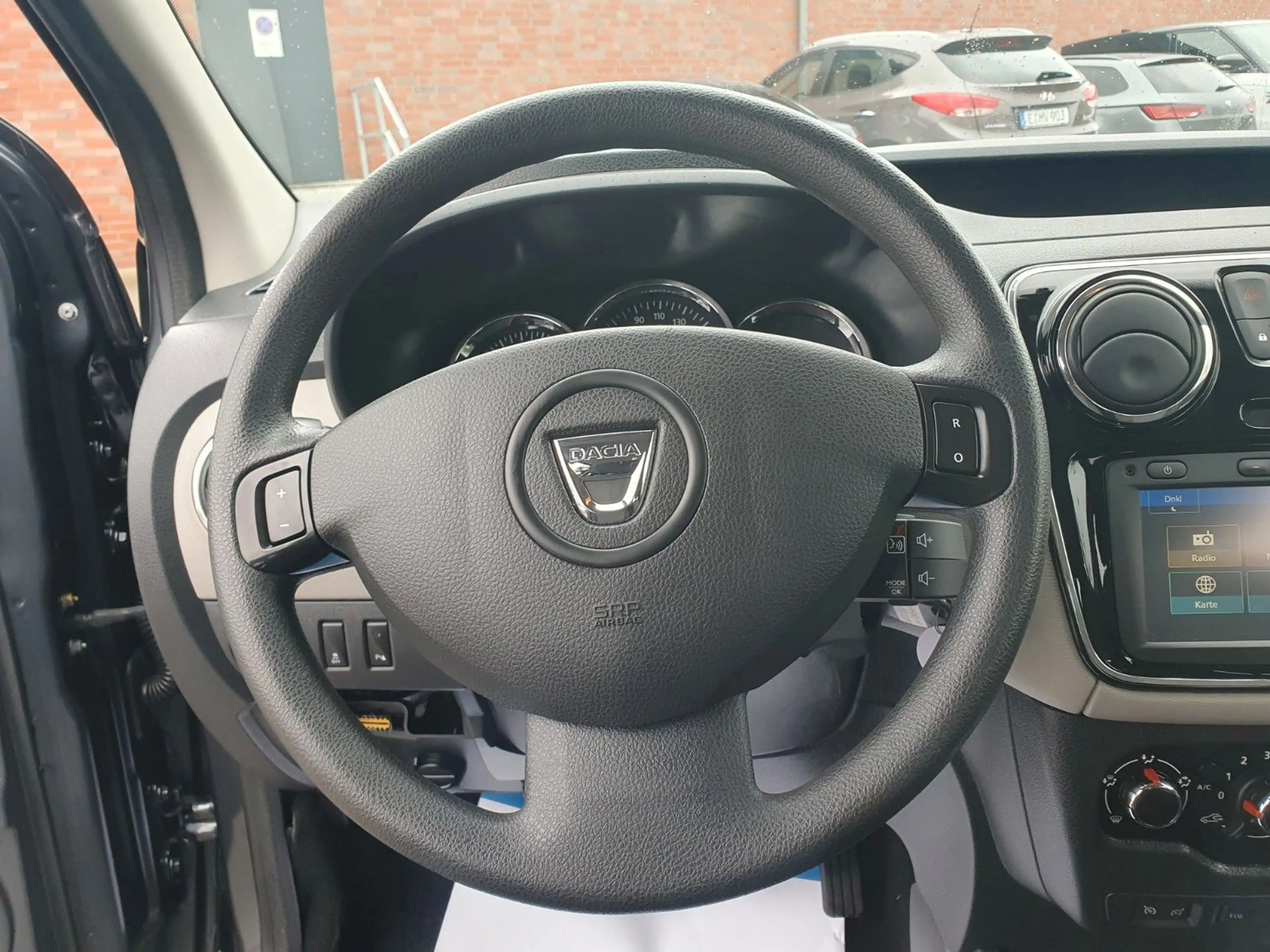 Dacia Dokker Lauréate GARANTIE KLIMA NAVI PDC TEMPOMAT — photo 15