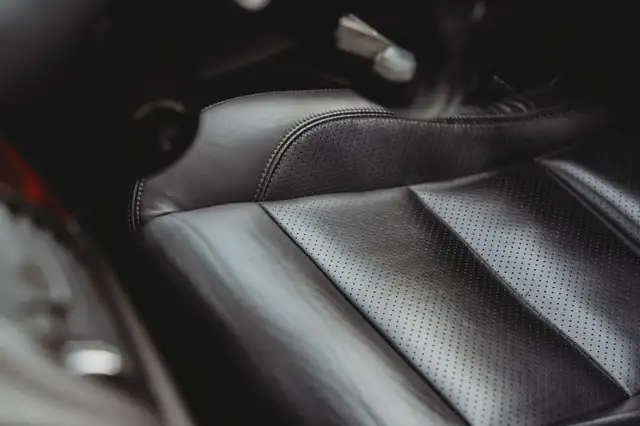 Jaguar XK view 22