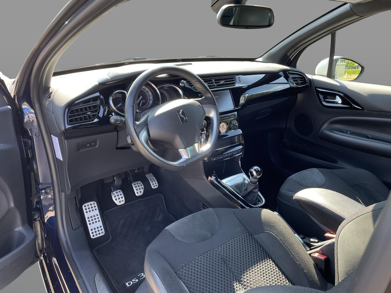 DS Automobiles DS 3 1.2 PureTech Business , Navi, Cruise, Clima, All S — photo 10