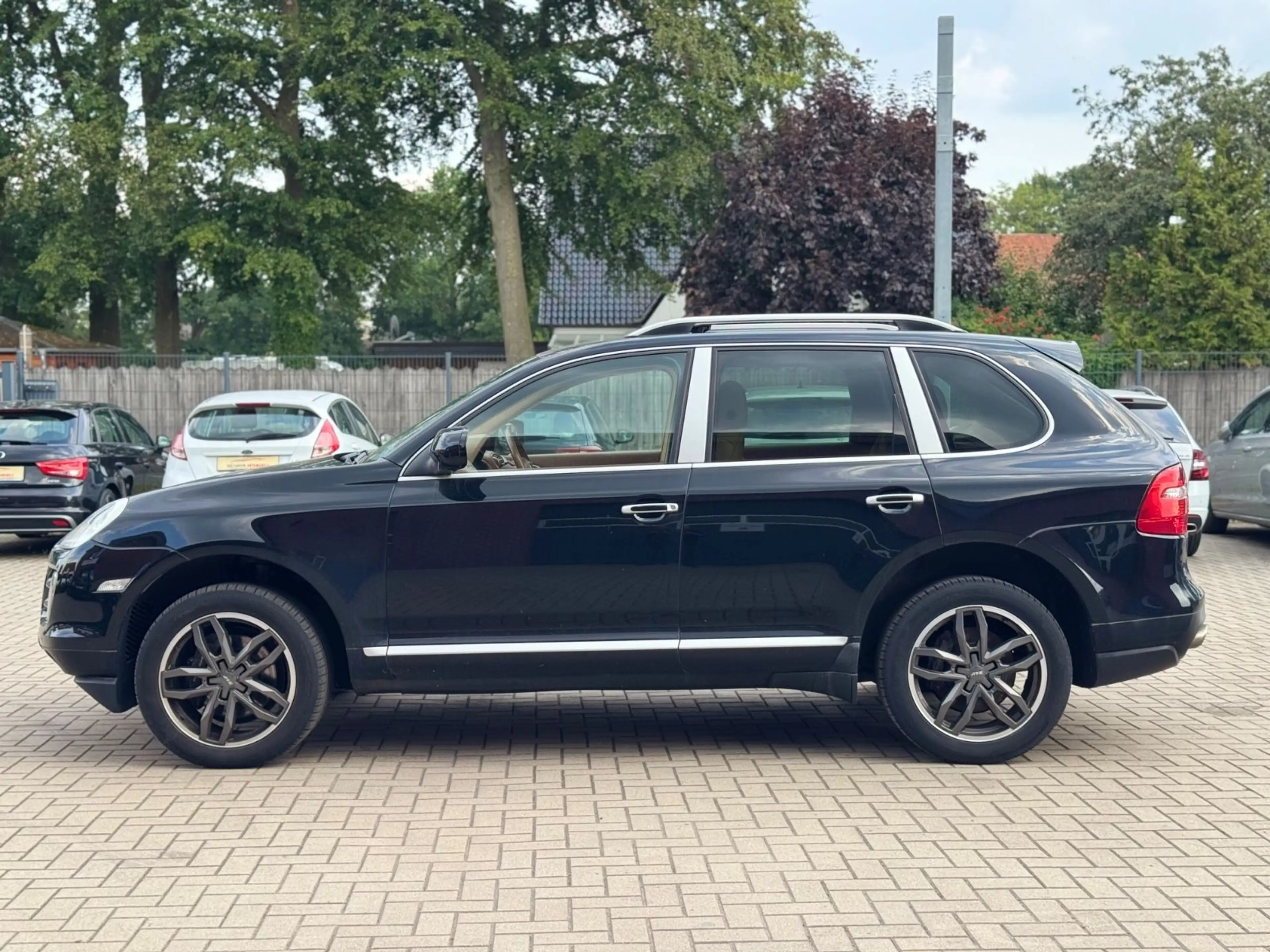 Porsche Cayenne Diesel 3.0 V6*LEDER*XENON*NAVI*EGSD*AHK* — photo 10